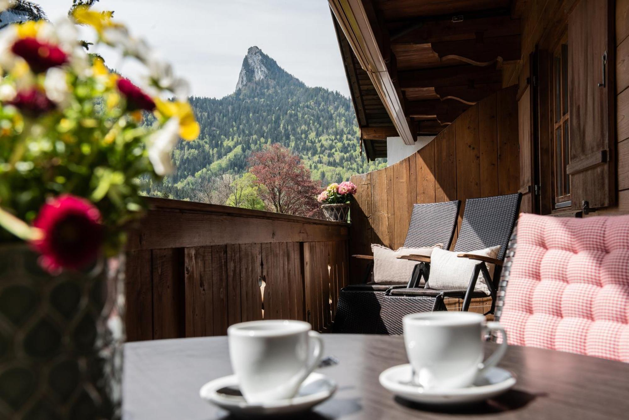 Haus Lesch - Stilvolle Appartements Mit Tollem Bergblick In Kreuth Am Tegernsee 外观 照片